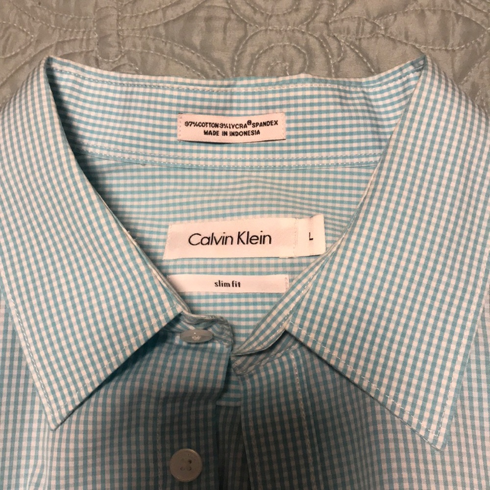 Large Calvin Klein Men’s Dress Shirt